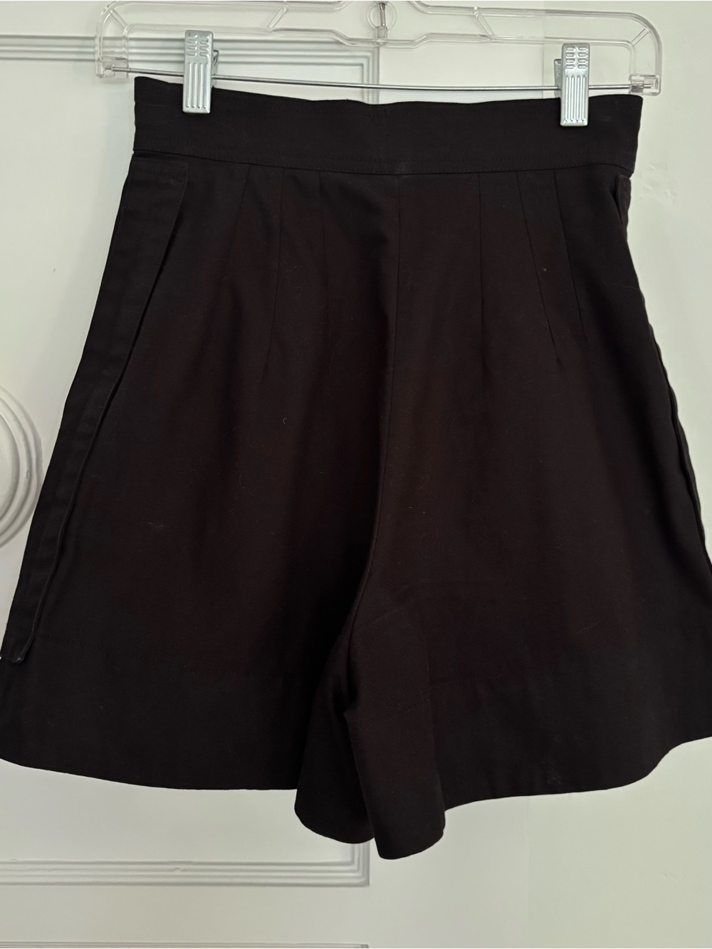 Isabel Marant High-Waist Black Shorts - Picture 4 of 5